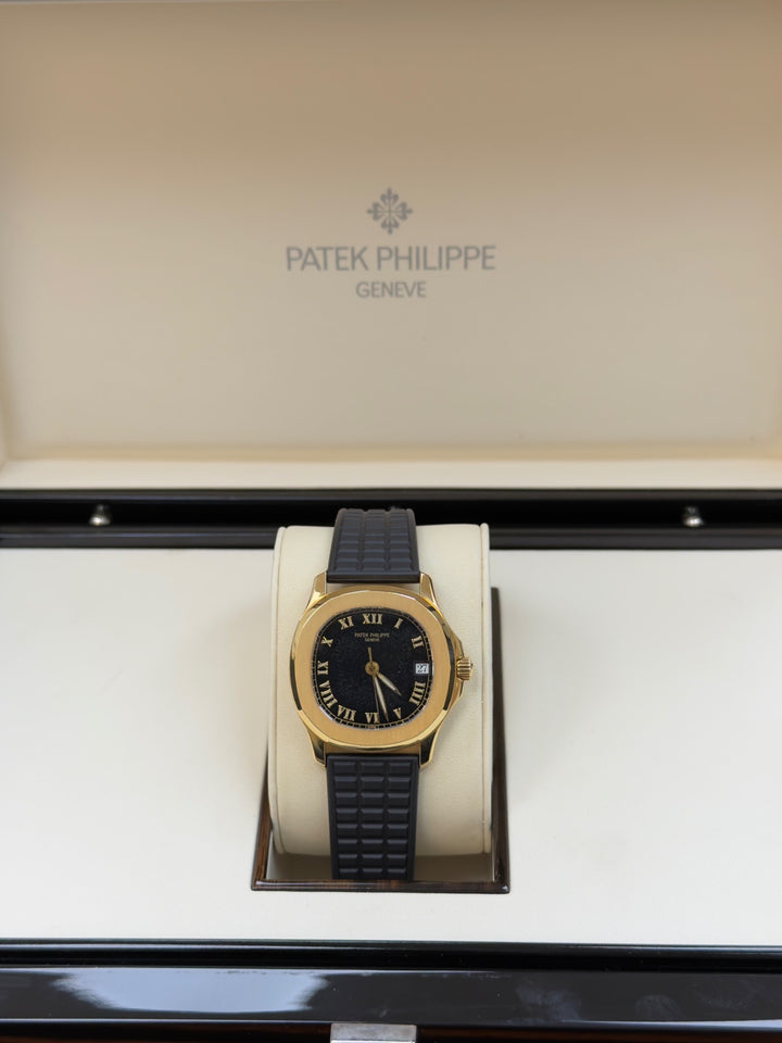 Patek Philippe Aquanaut (36mm long strap)