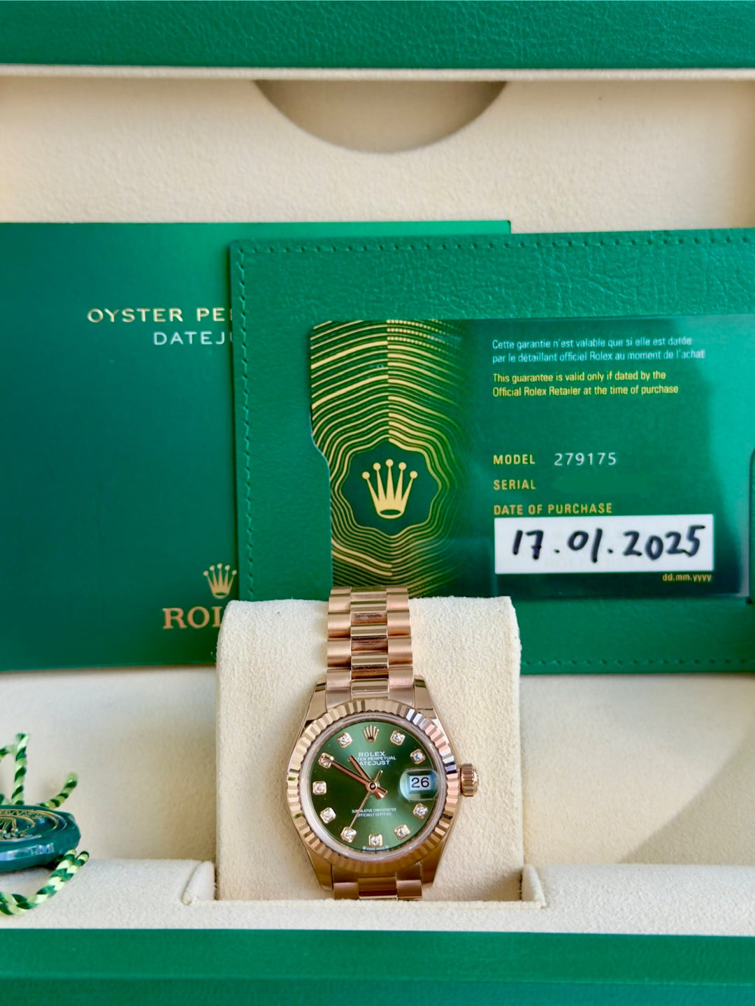 Rolex Lady-Datejust 28mm Green Diamond Dial